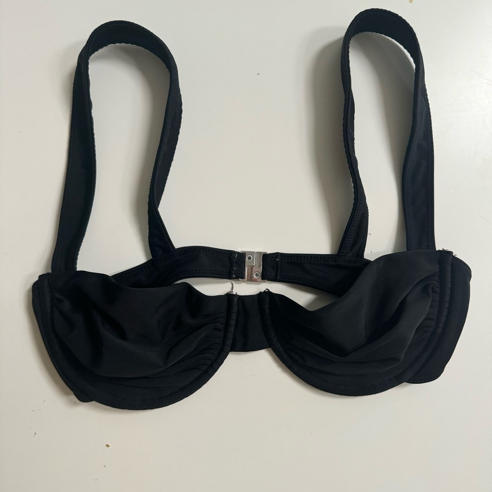 Belle the Label Oracle Bikini top - black - Picture 3 of 5